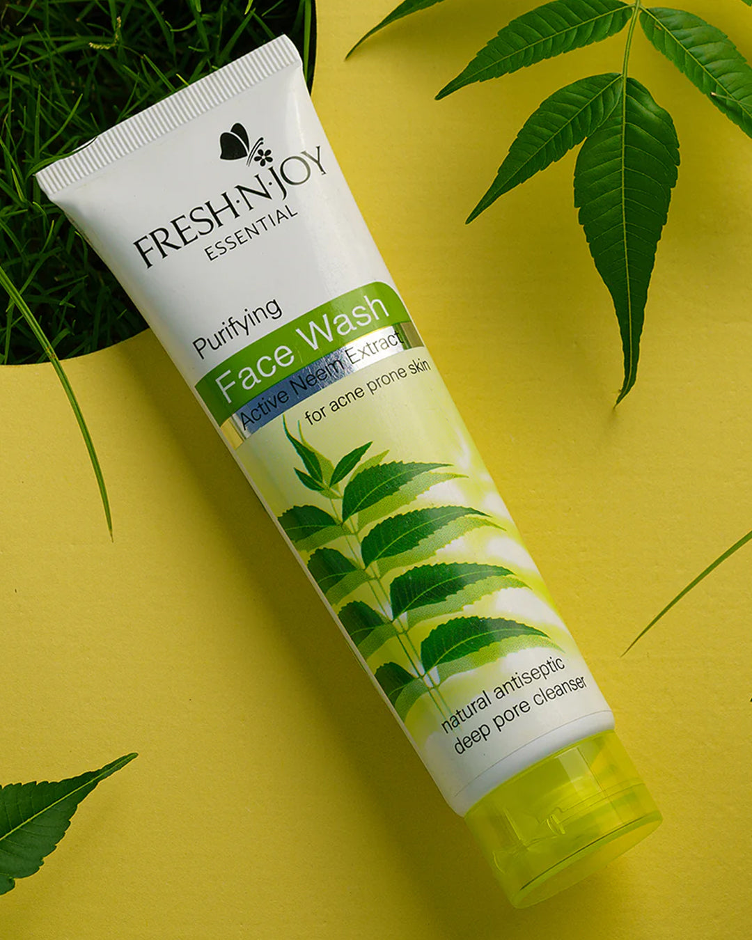 Face Wash – Purifying with Neem
