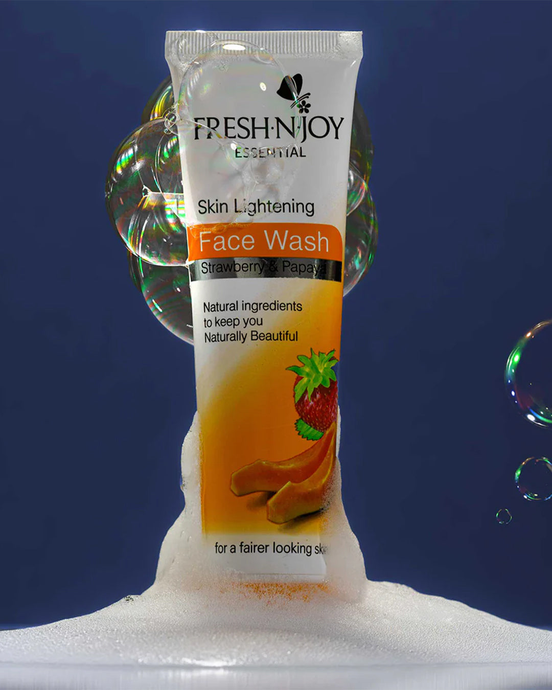 Face Wash – Skin Lightening with Strawberry & Papaya
